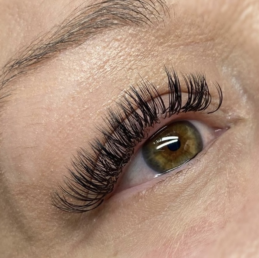 Lash Removal