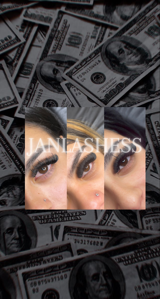 Free Birthday Lash Set (LoyalClient
