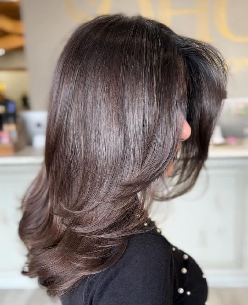 FEMALE HAIRCUT