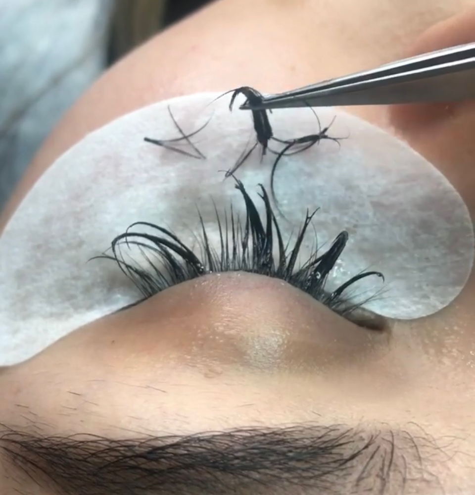 Lash Removal