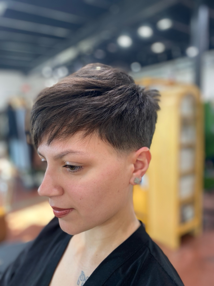 Woman's haircut