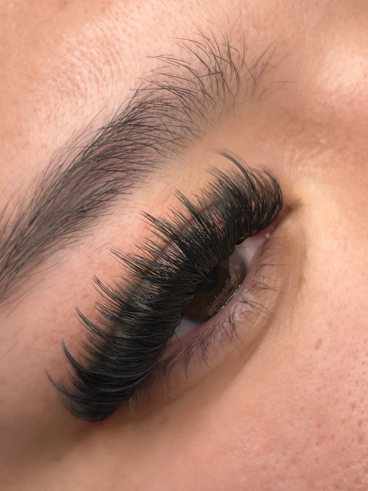 Wispy Mega Volume