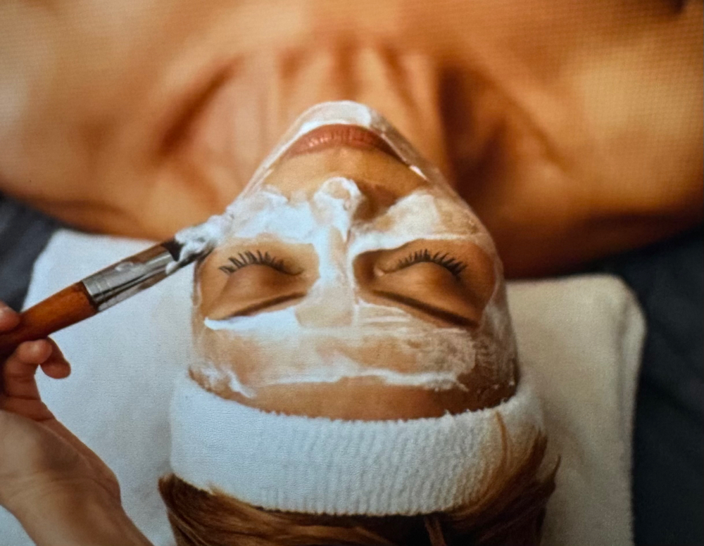 The JENNUINE TOUCH Facial at JENNUINE BEAUTY in Warren, OH