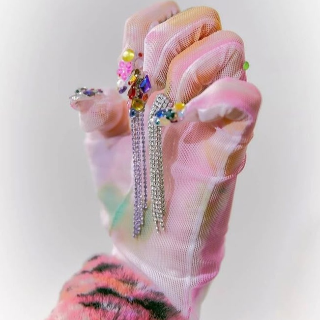 Shape & Paint • Hands at Polished in Danvers, MA