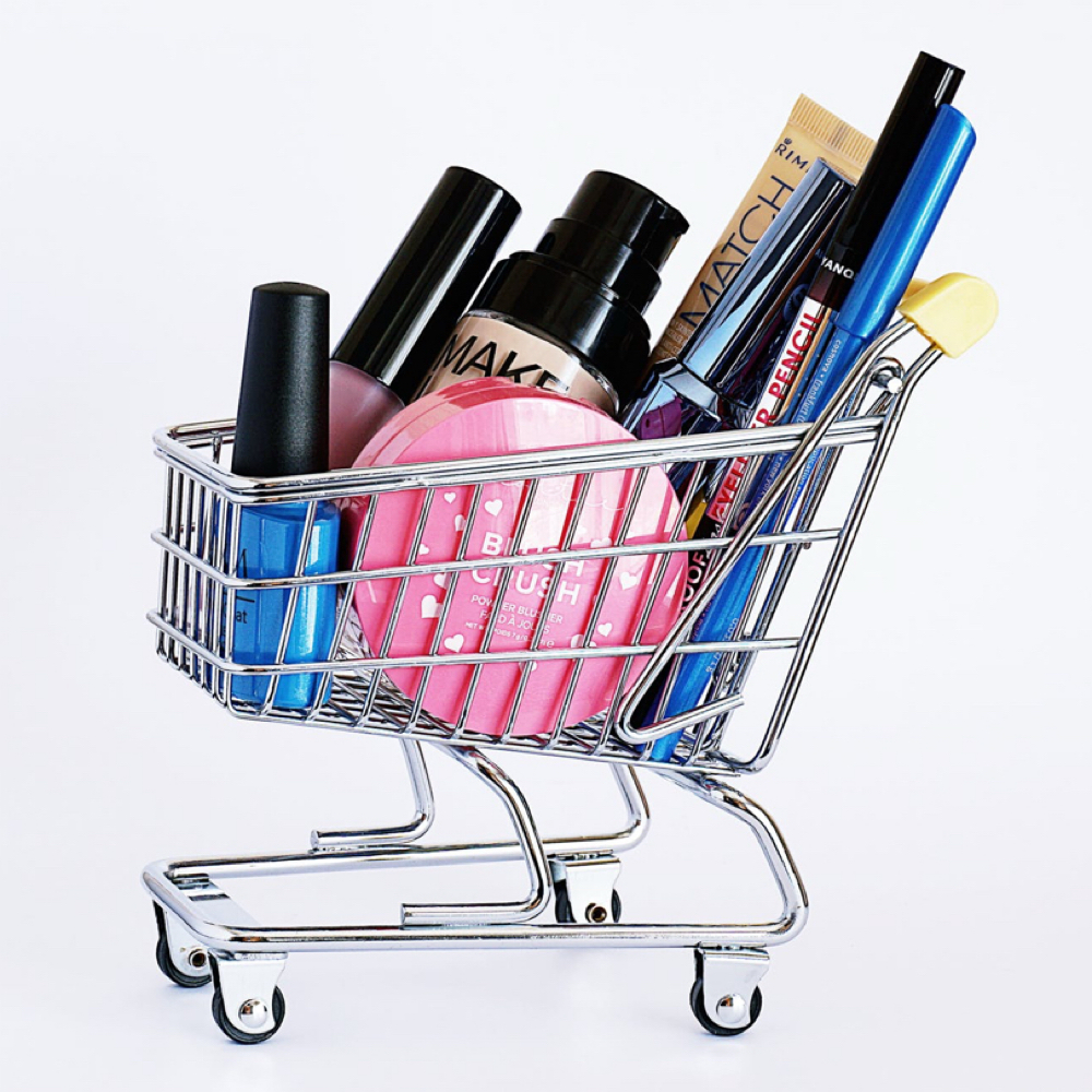 Makeup Shopping Assistance at Bella Galore Artistry in Houston, TX