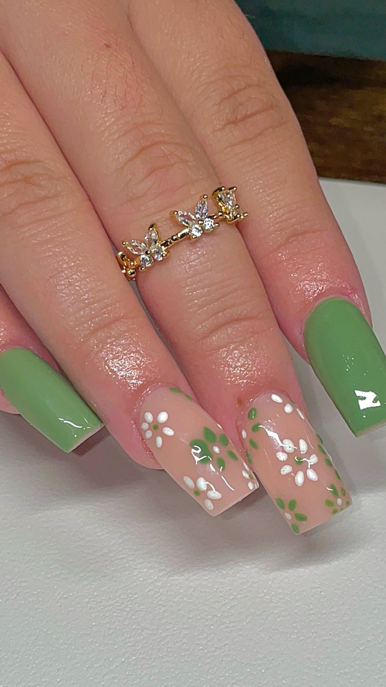Level 1 – Simple Art at Nailsxk in Anniston, AL
