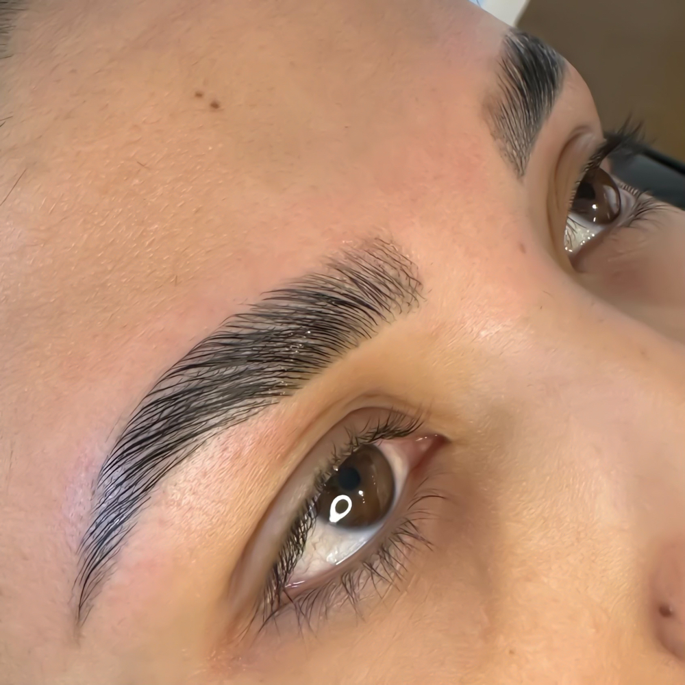 Brow Tinting