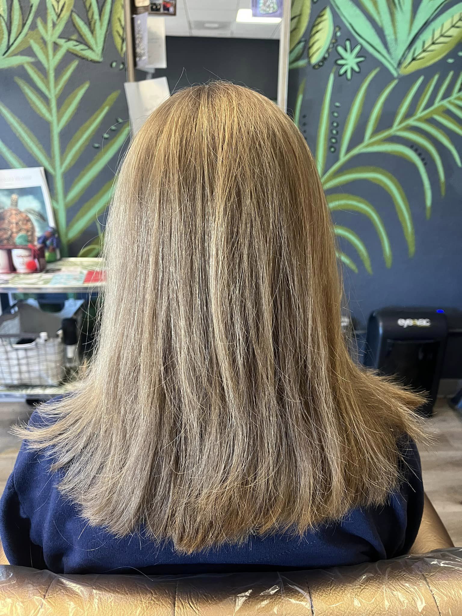 Long Cut and Style with Shampoo