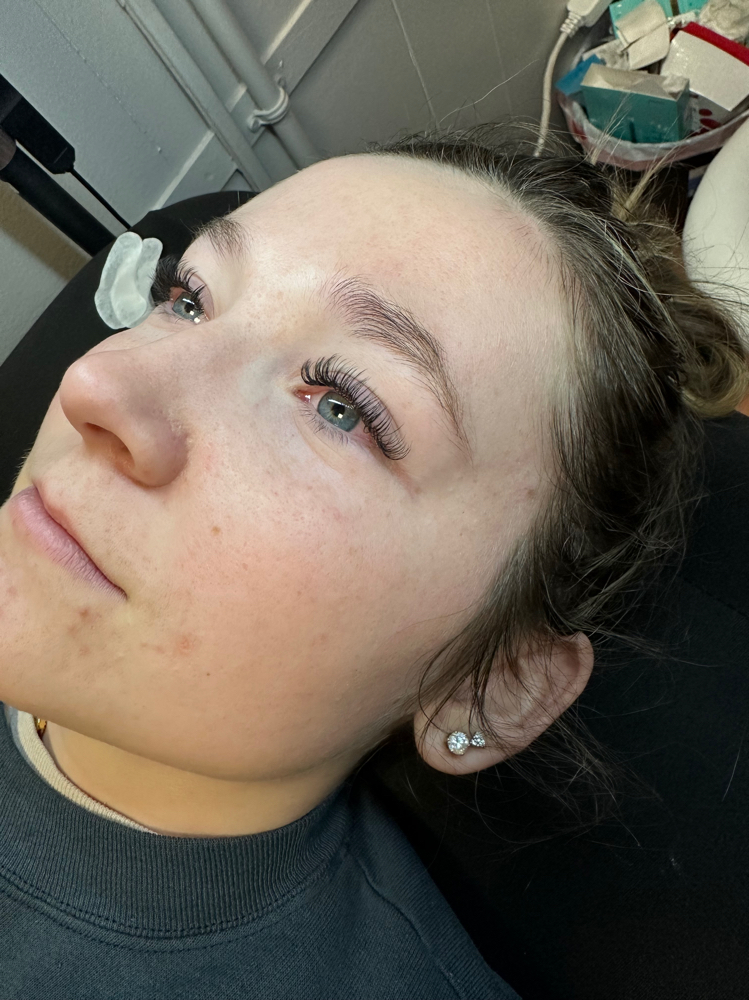 Classic Lash Full Set