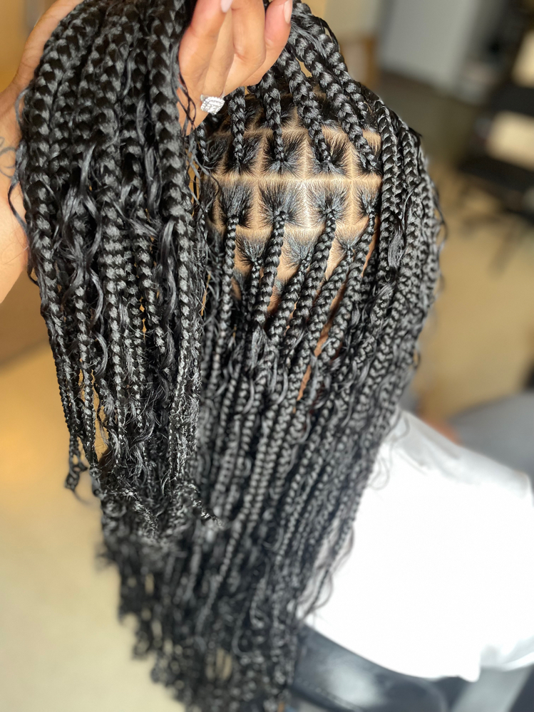 Smedium Bohemian Knotless Braids