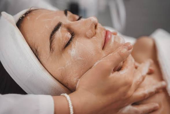 Bre Customized Facial Special
