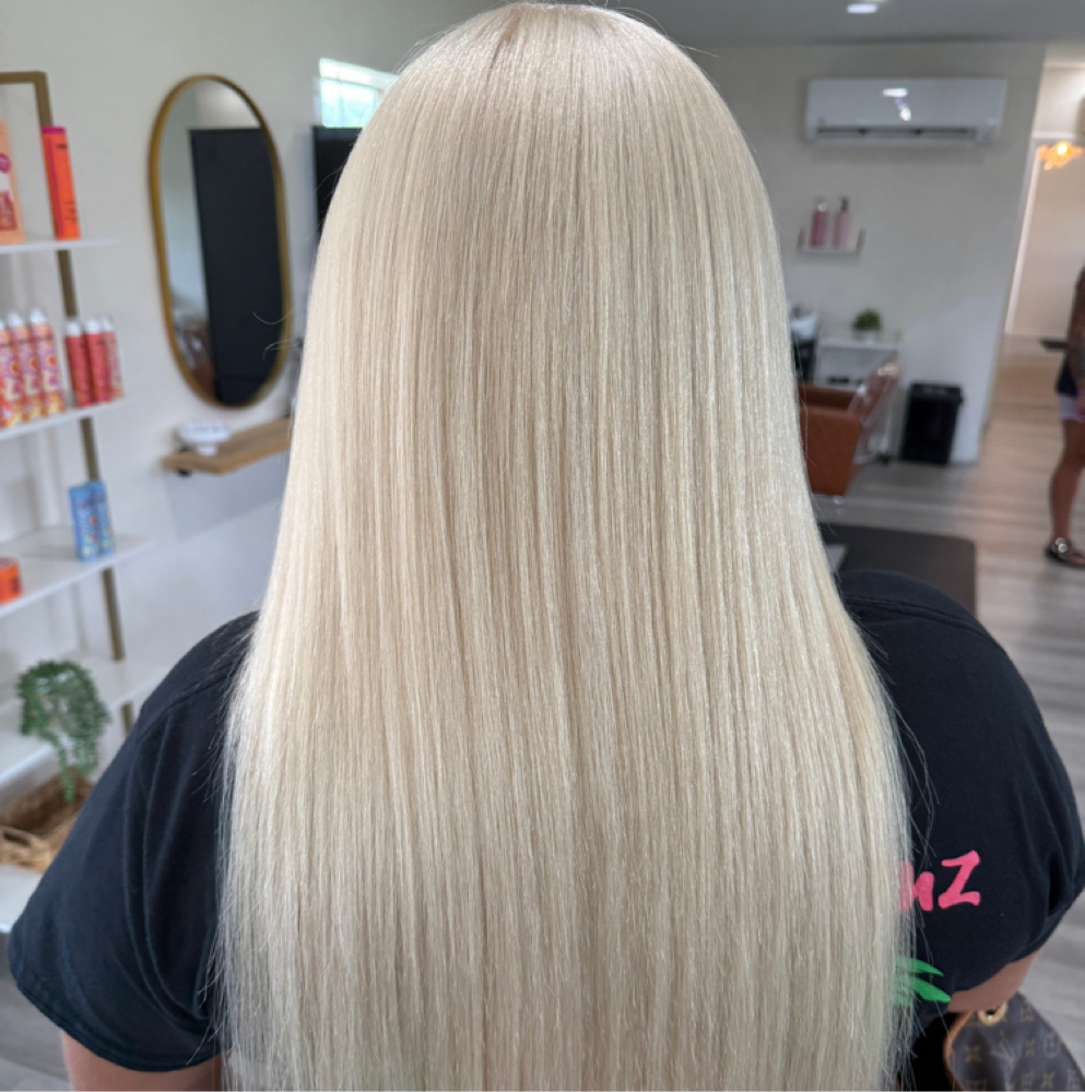 Platinum Retouch at Lavish Beauty by Hannah in Chillicothe, OH