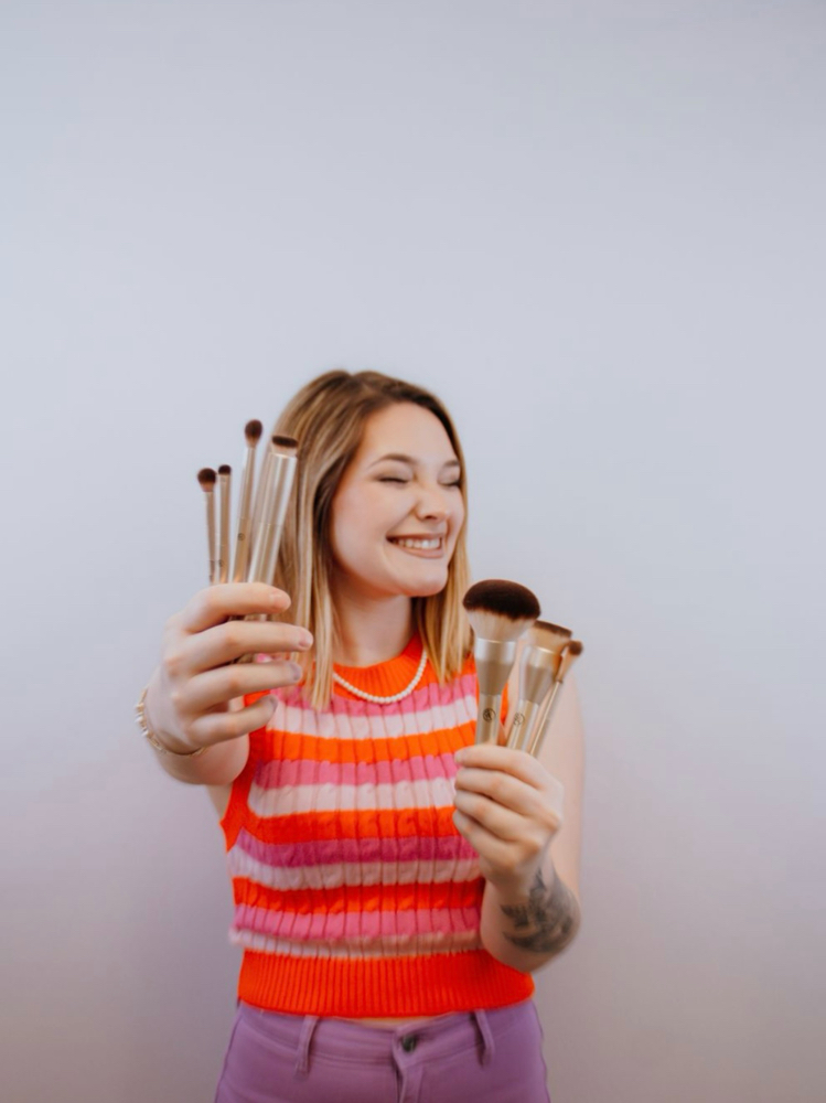 Makeup Class Age 15-21