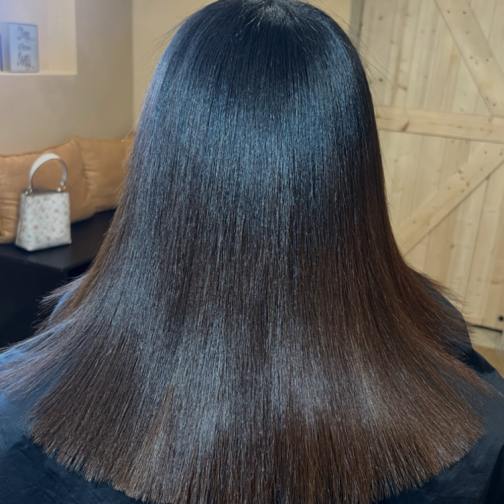 Silk Press at SculptedByRoshayy in Warren, MI