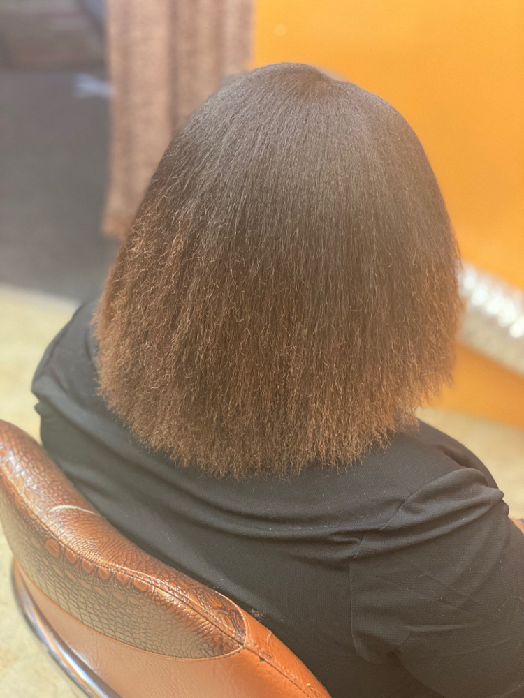 Shampoo & blow dry