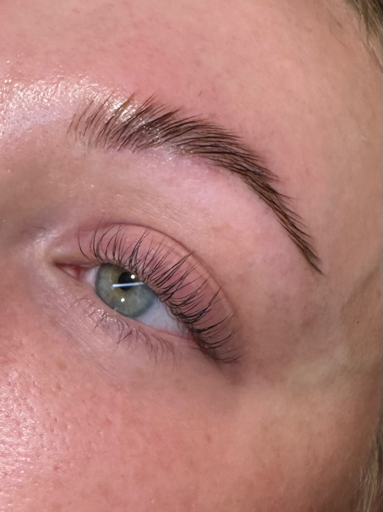 Lash Lift And Tint