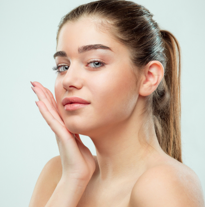 The Complete Fix Dermaplane facial
