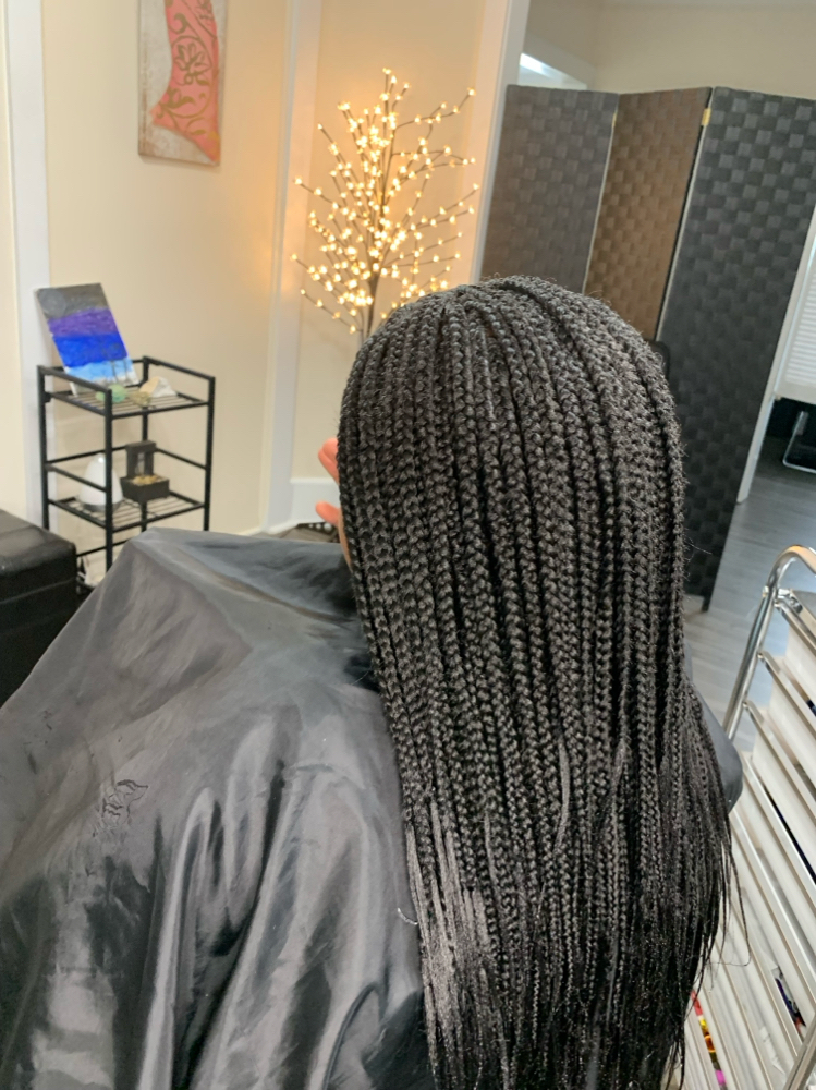 Medium Box Braids Shoulder Length