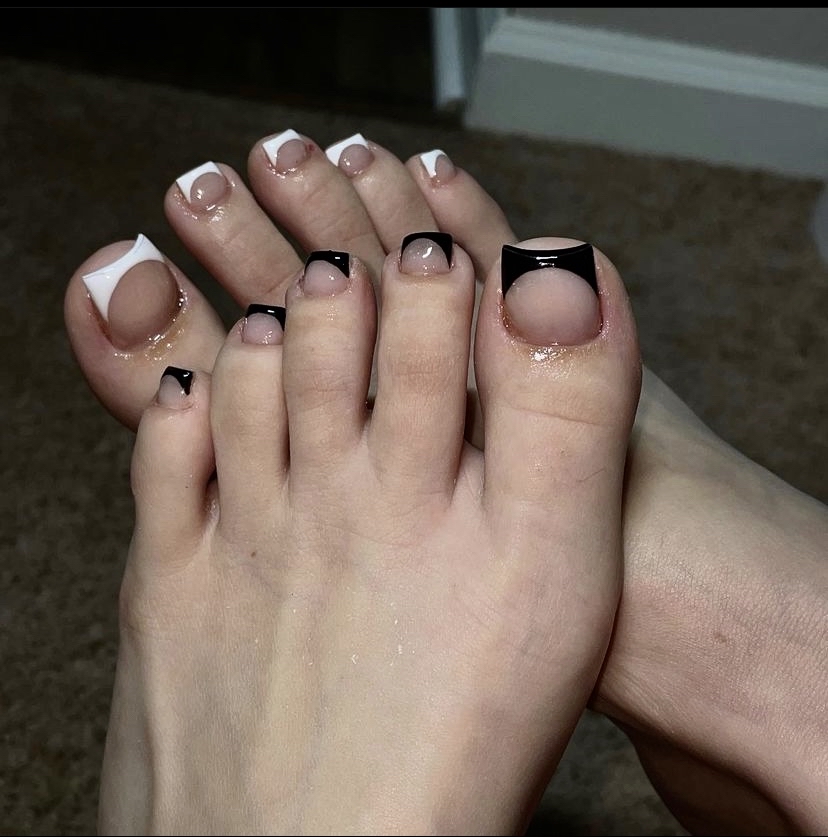 Acrylic Toe Nails (nail Polish)