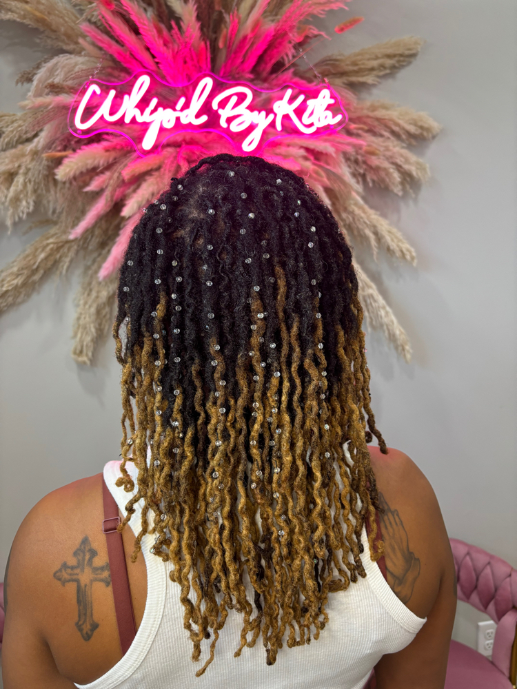 Loc Jewel Installation