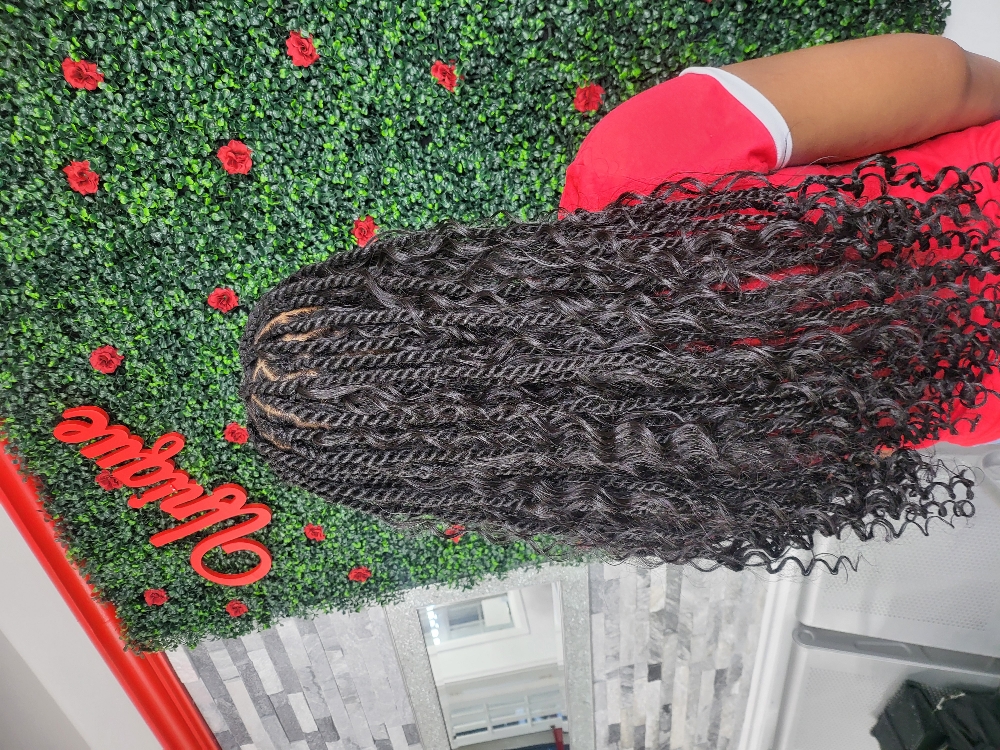 Senegalese Twist at @ivtebeautyplace in Suitland  Md, MD