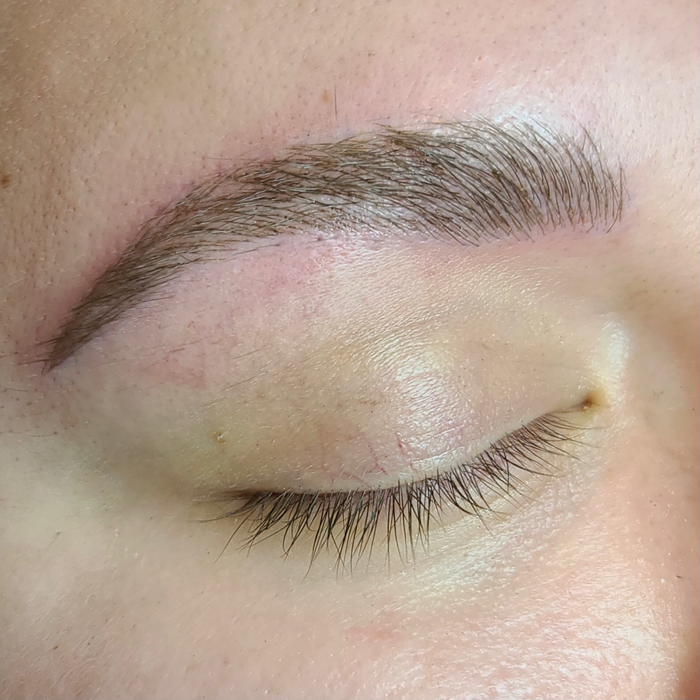 Brow Microblading