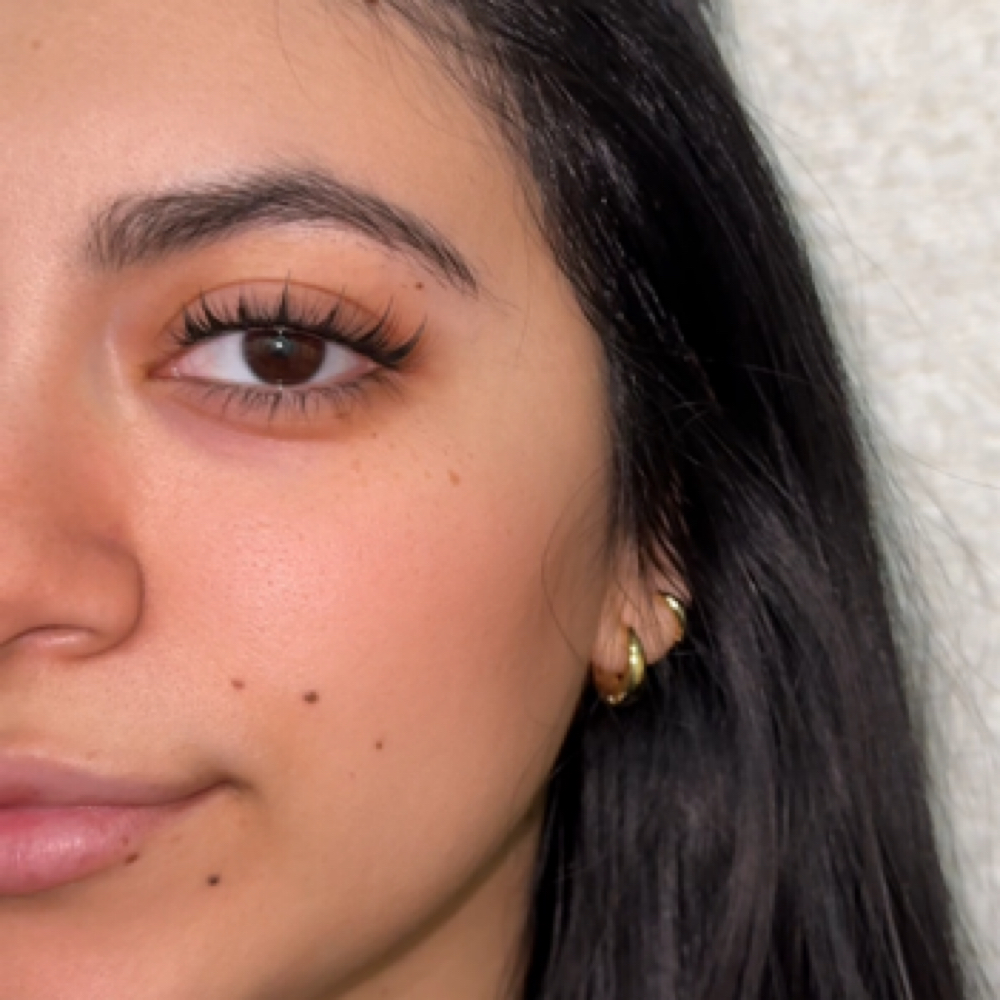 Lash Cluster at Beautylosophy Lash & Permanent Makeup in Pearland, TX