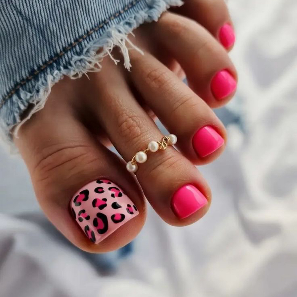 Pedicure at Summer Shaver in Camden, TN