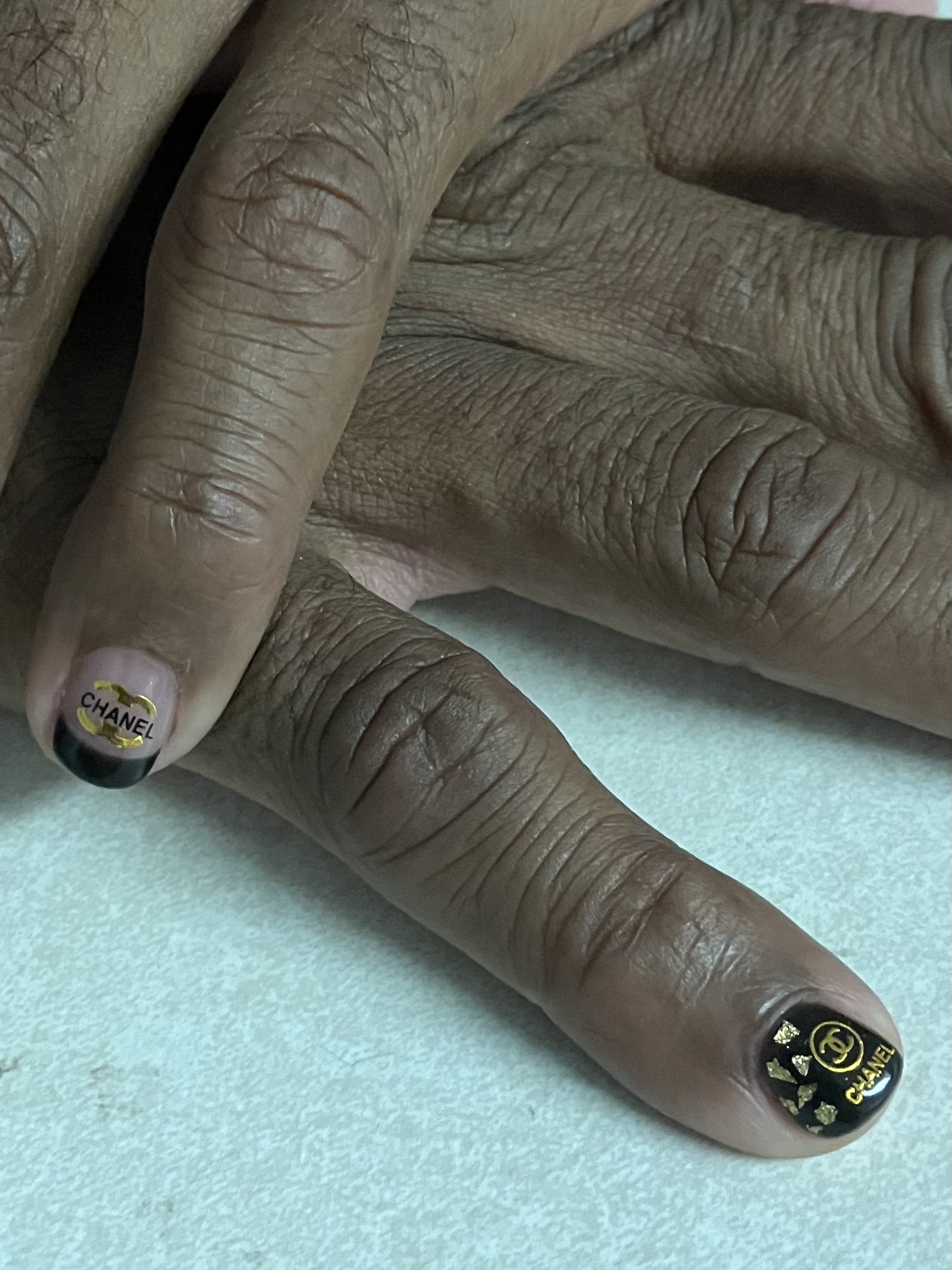 Kings accent nail