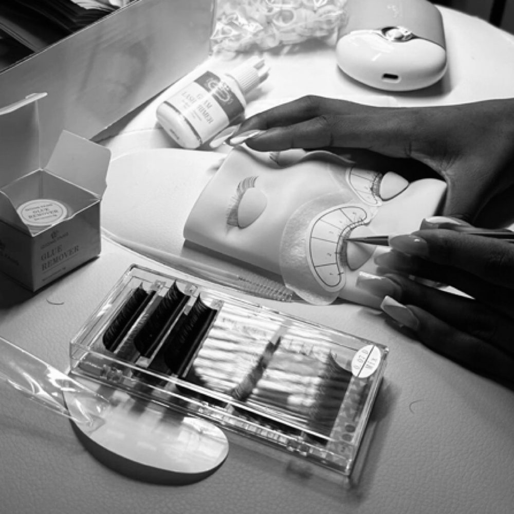 Lash Training Course at Leslie Salcedo in Mulberry, FL