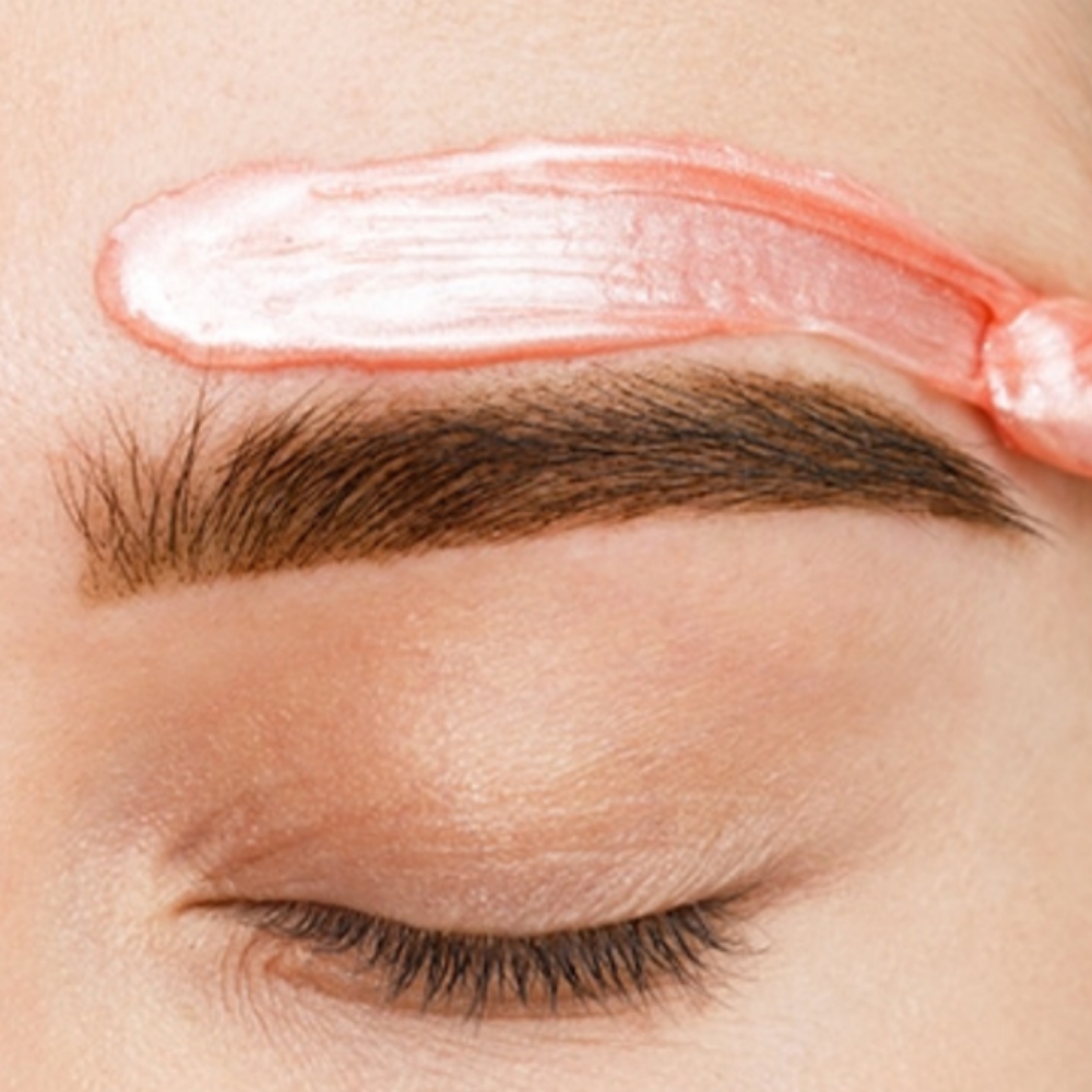 Brow Wax at Daniela  Reneé Atelier in Kansas City, MO