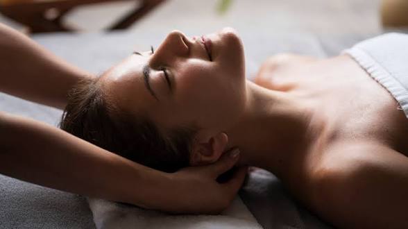 Extended Neck&Shoulder Massage