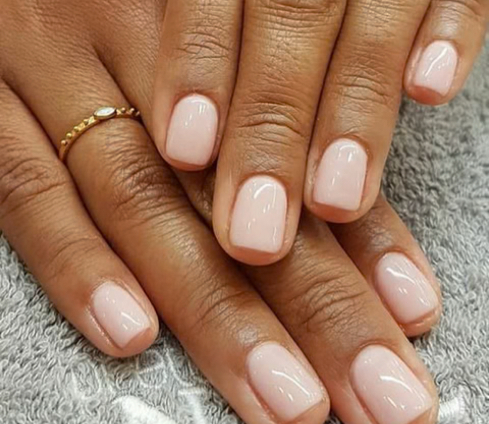 Regular Manicure