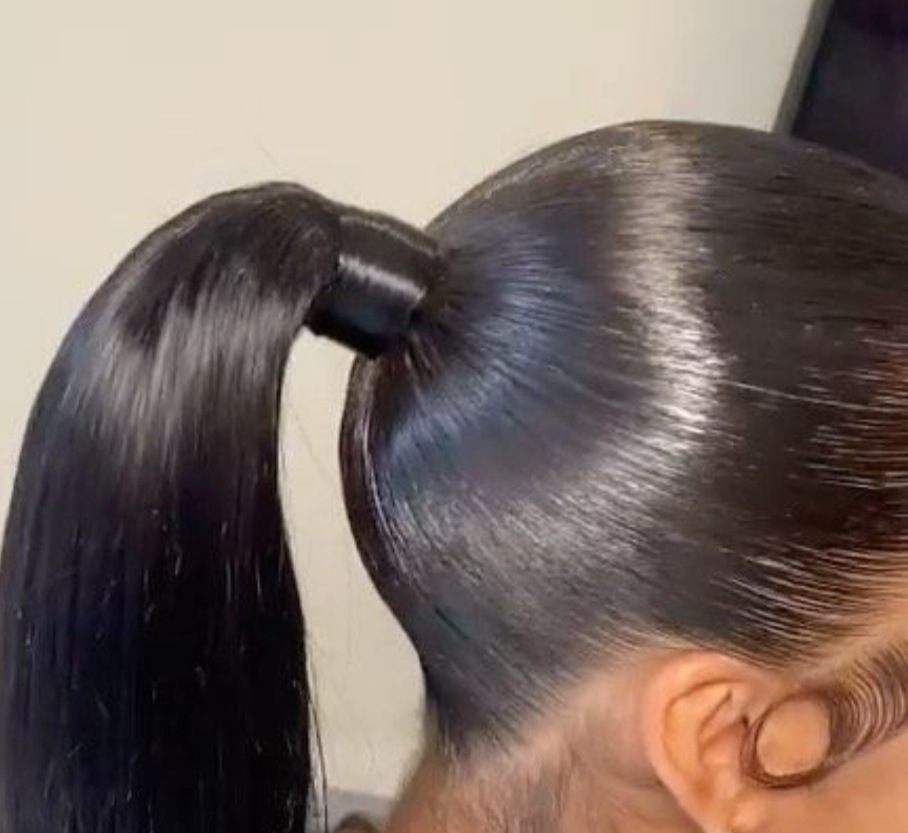 Invisible Ponytail