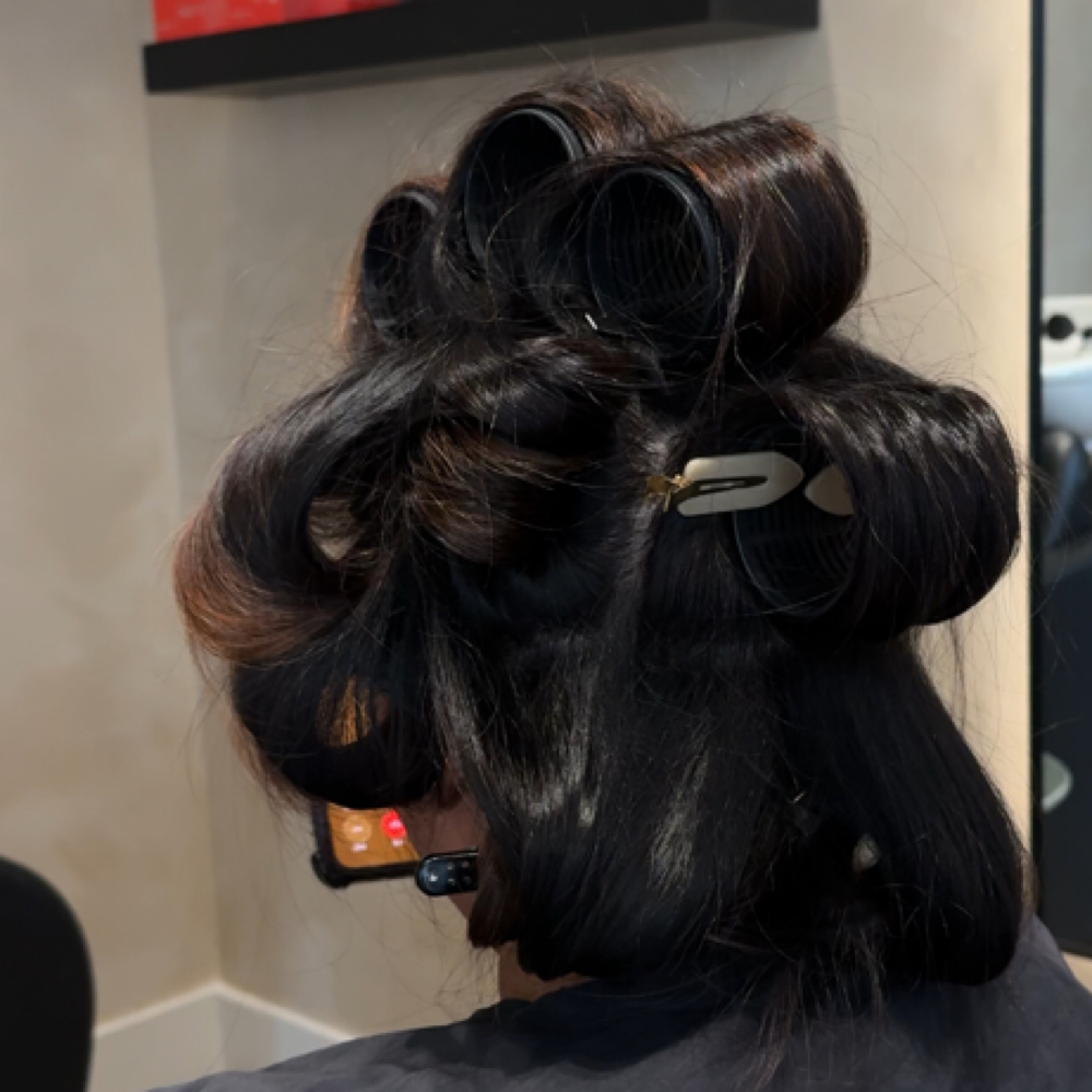 Blowout at Nicole Allison in Kansas City, MO