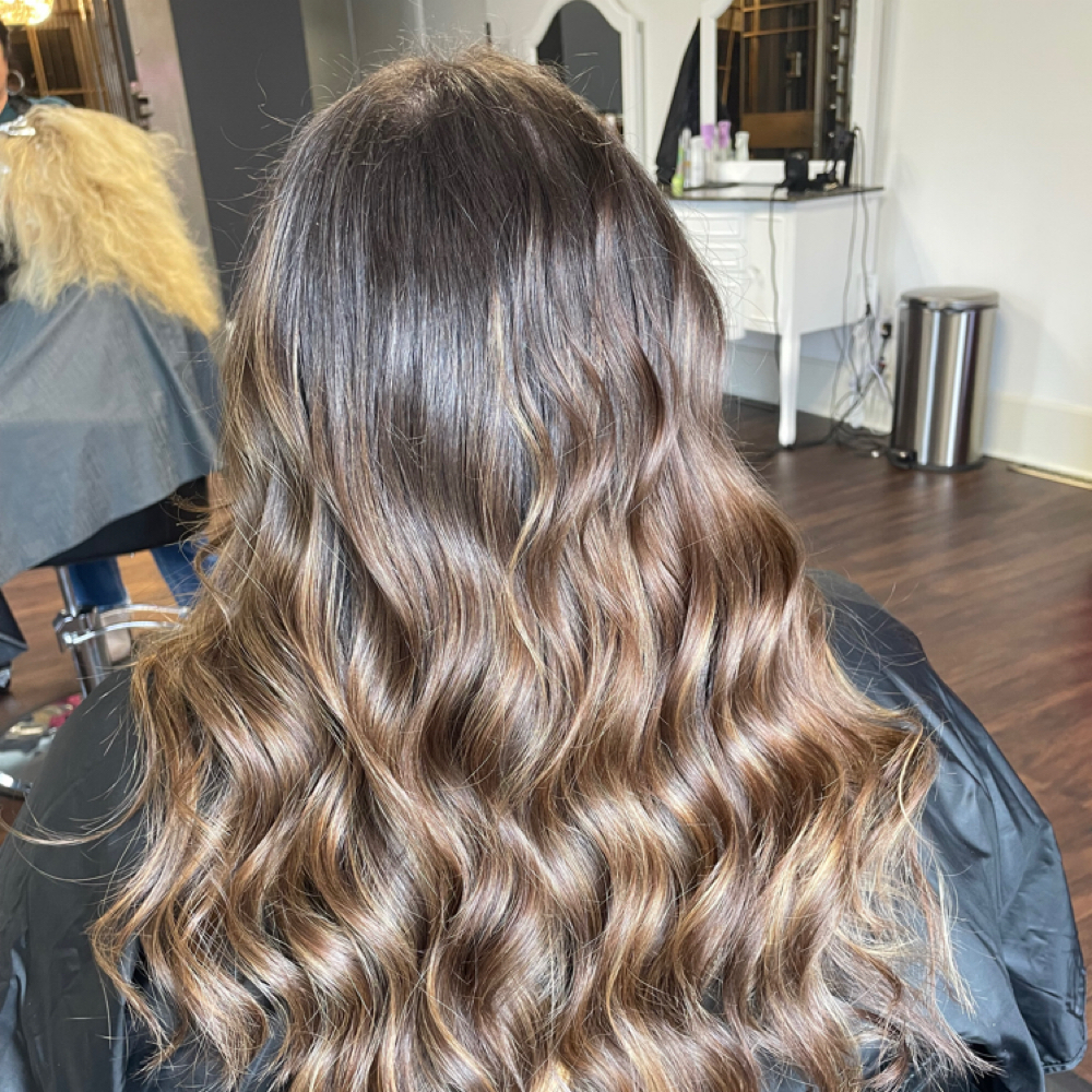 Reverse Balyage at Madisson Riggs in Columbus, OH