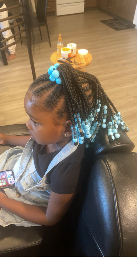 KIDS 6 and Under at Salon Sistaz in Portland, OR