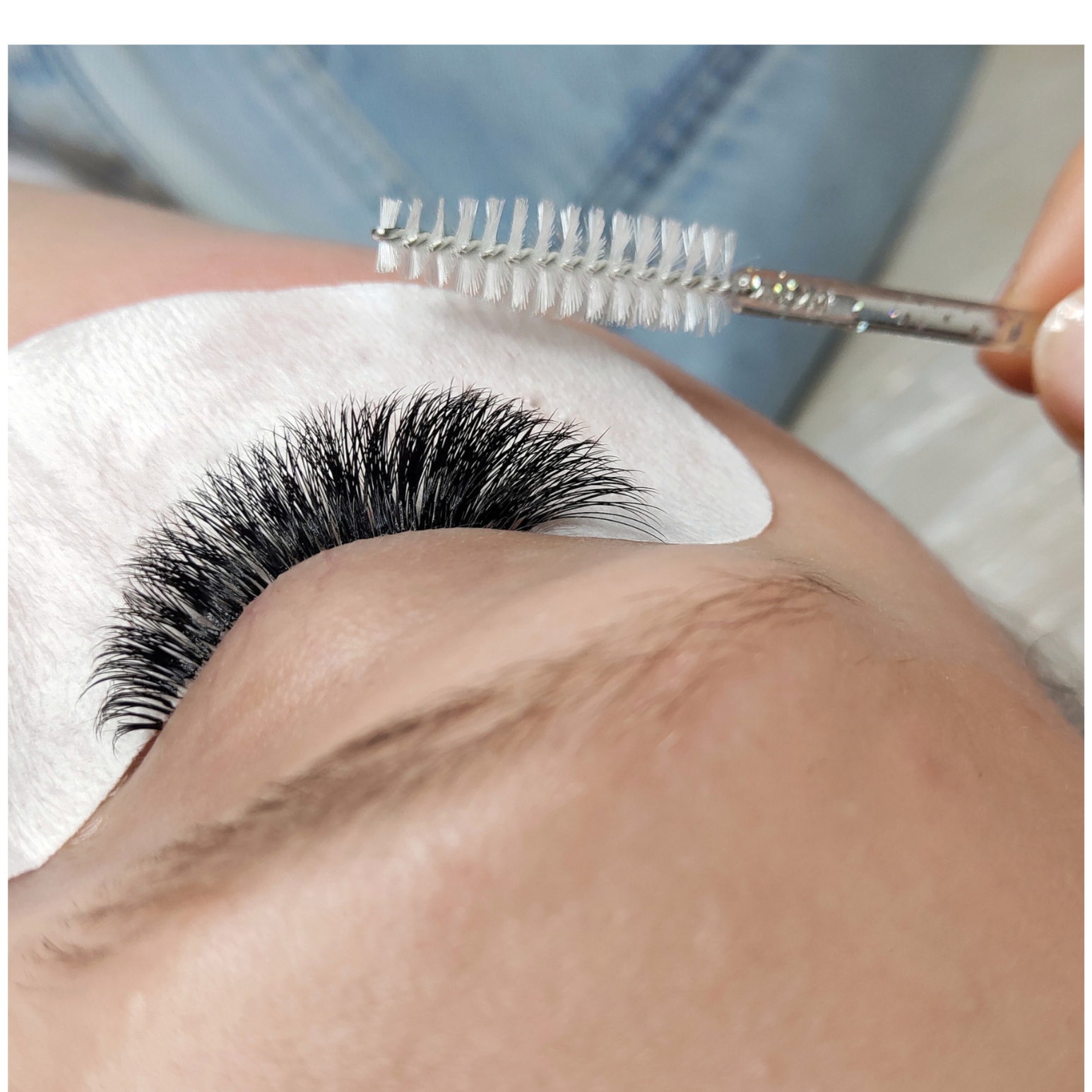 VIÐR (THE TIMBER) (Volume Set) at Navia Beauty Studio in Bellefonte, PA