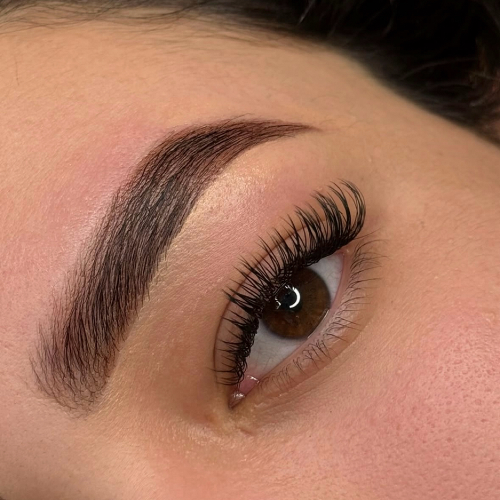 Brow Henna at María Botero PMU in Ashburn, VA