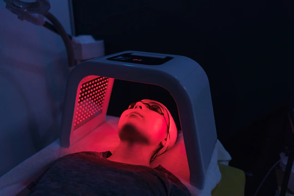 Facial Glow Up - LED Light Therapy