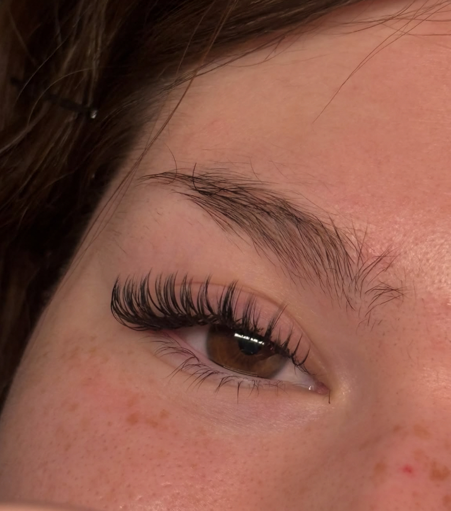 Wet set eyelash extentions