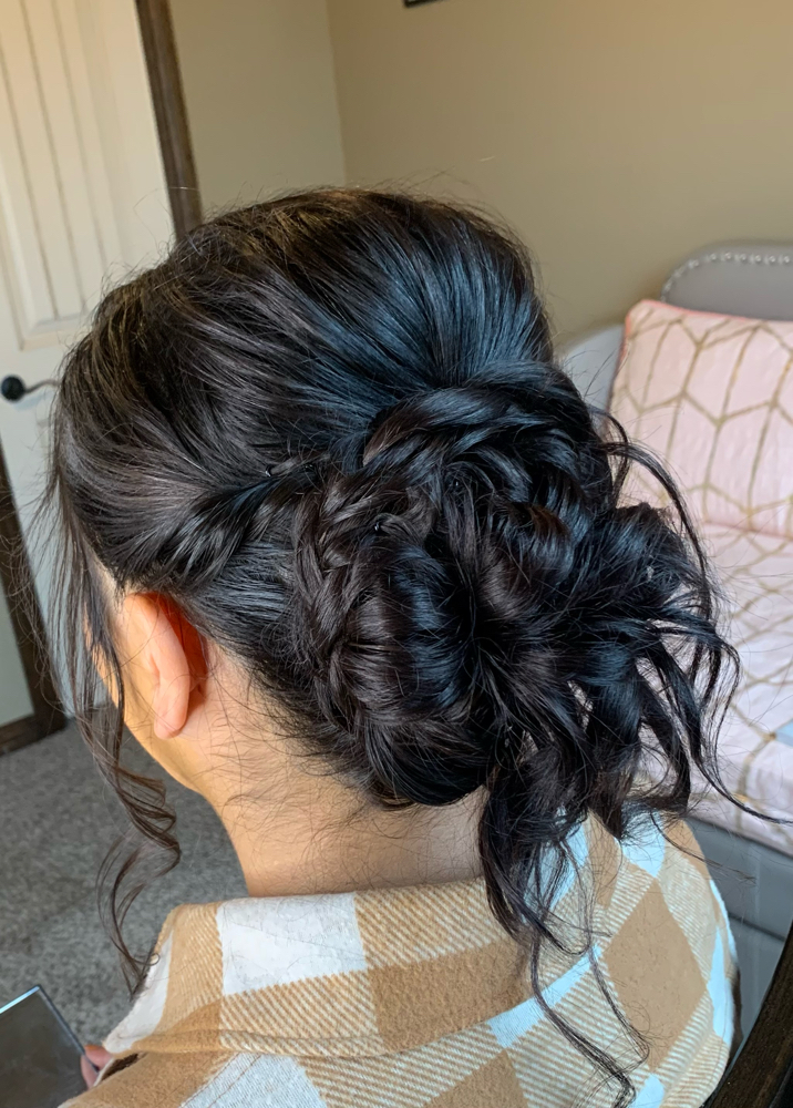 Updo at YellysBOLDbeauty in Okc, OK