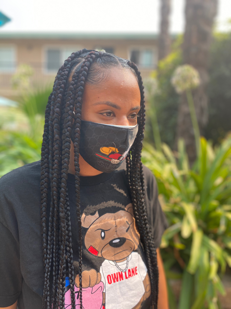 Jumbo Knotless Braids