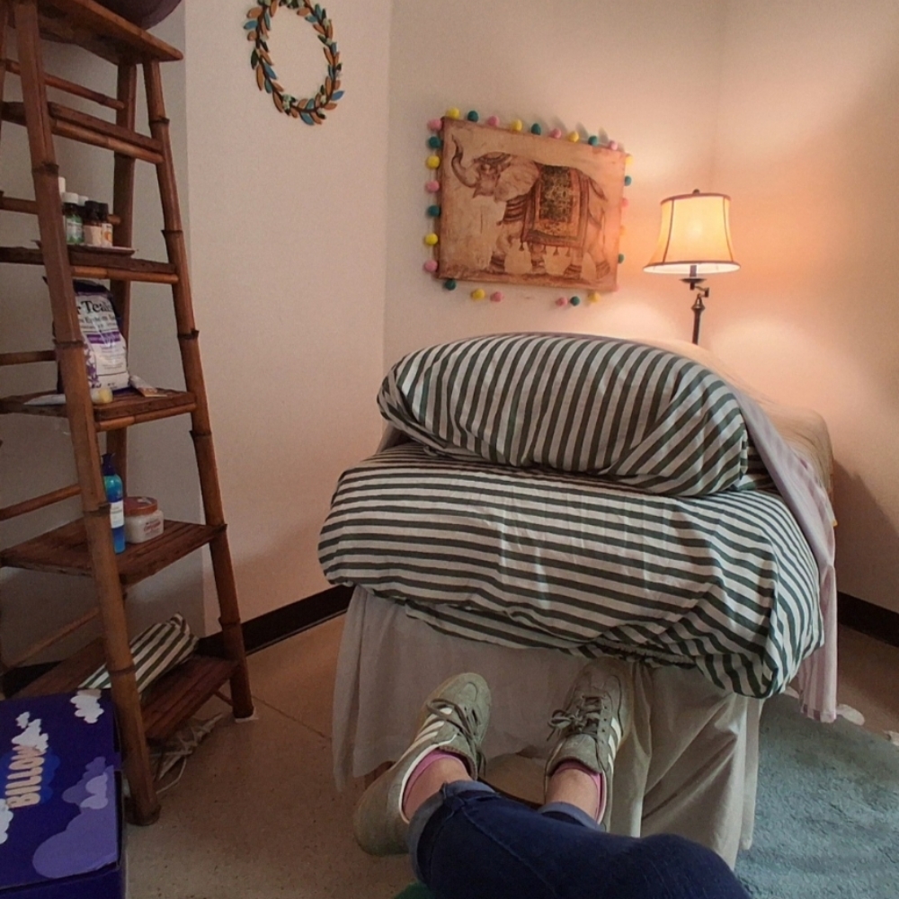 March Massage Package 50 % Off 5hr at Swan Prenatal Massage in Houston, TX