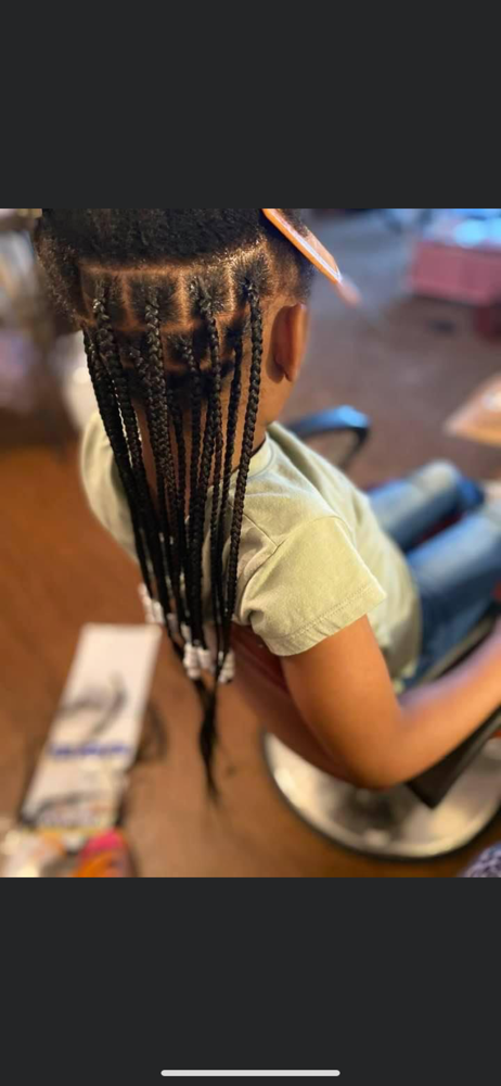 13 And Under Knotless Medium