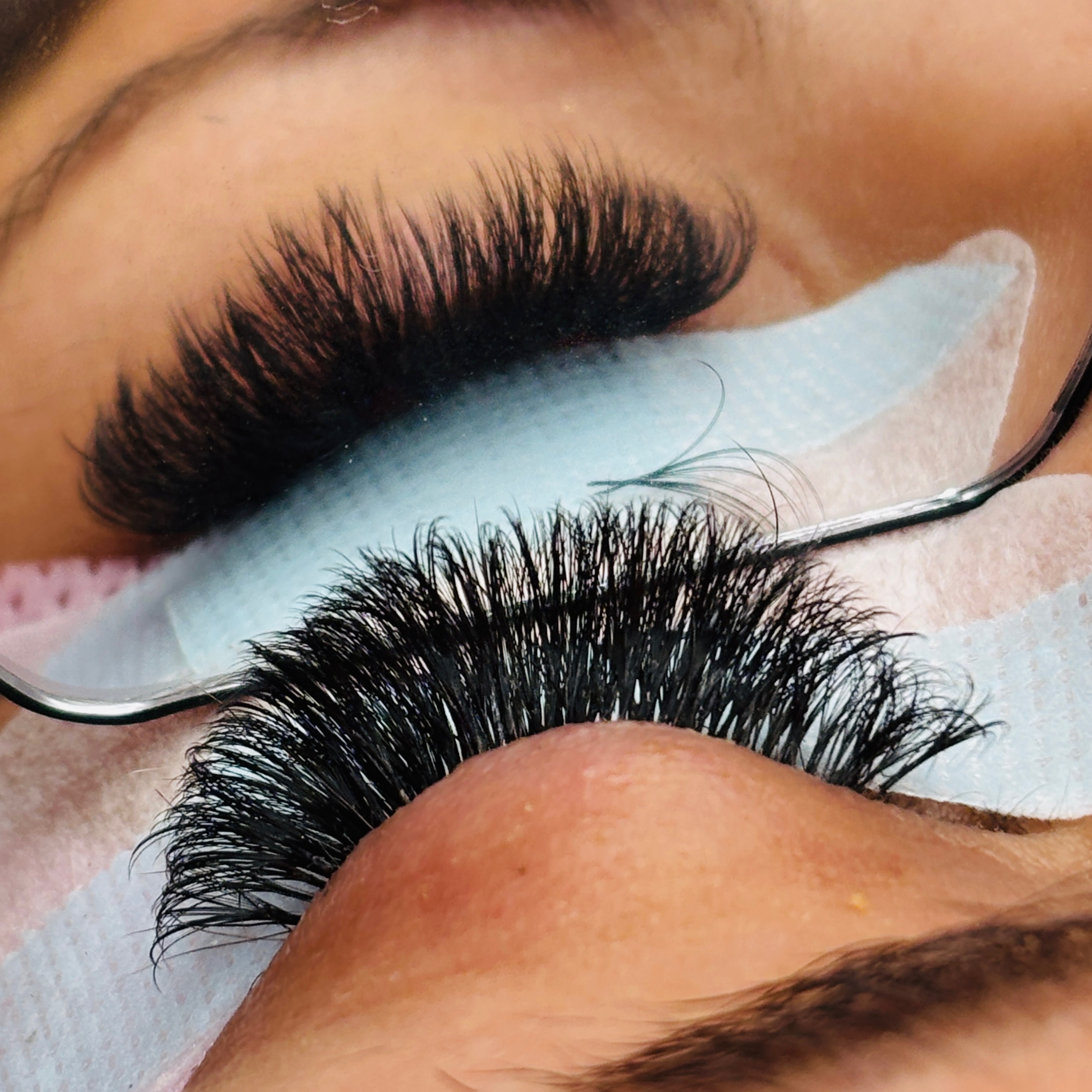 Mega Volume Full Set at Love N Lash in Vancouver, WA