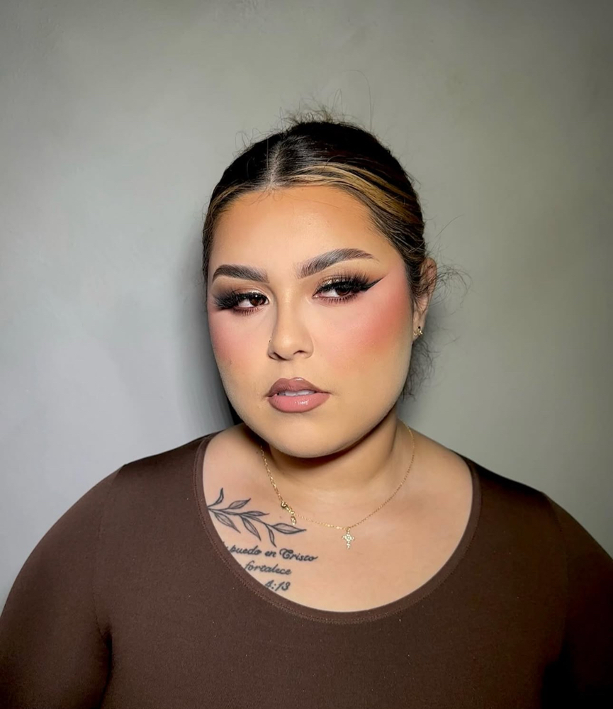 Luxe Makeup