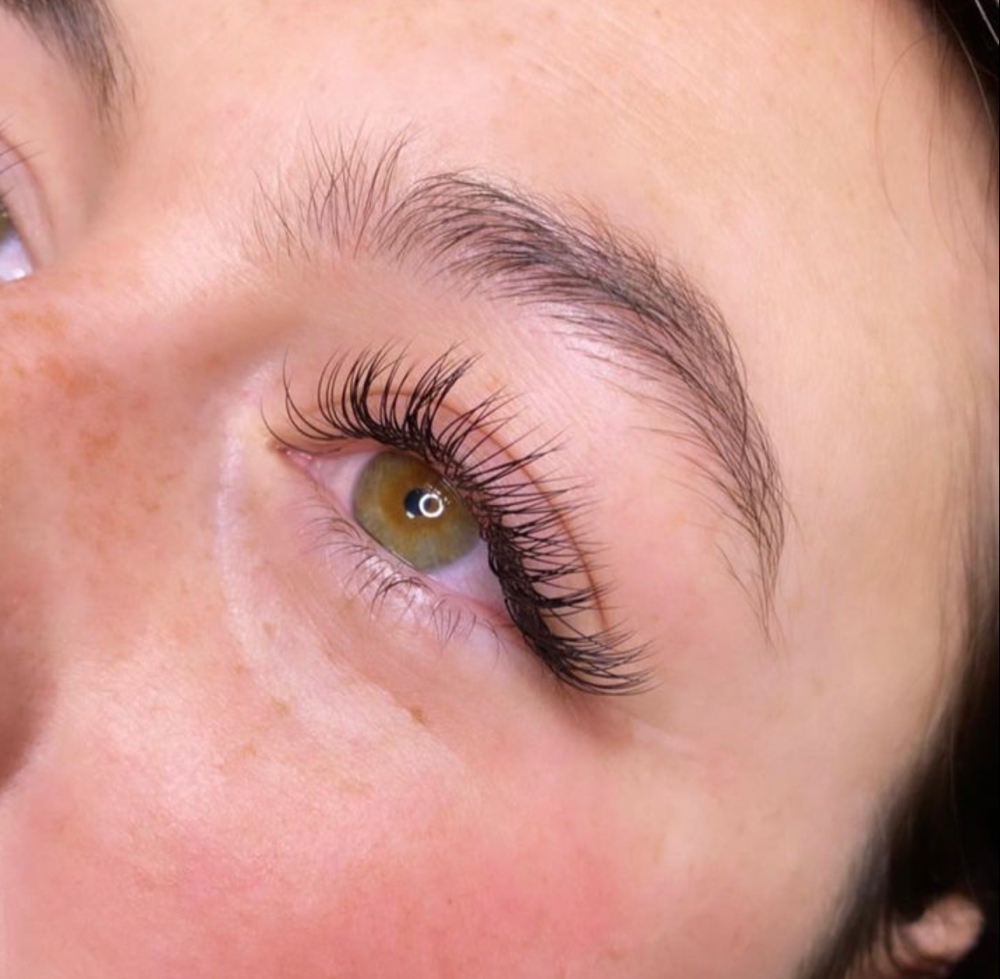 Classic Lash Extensions Full Set