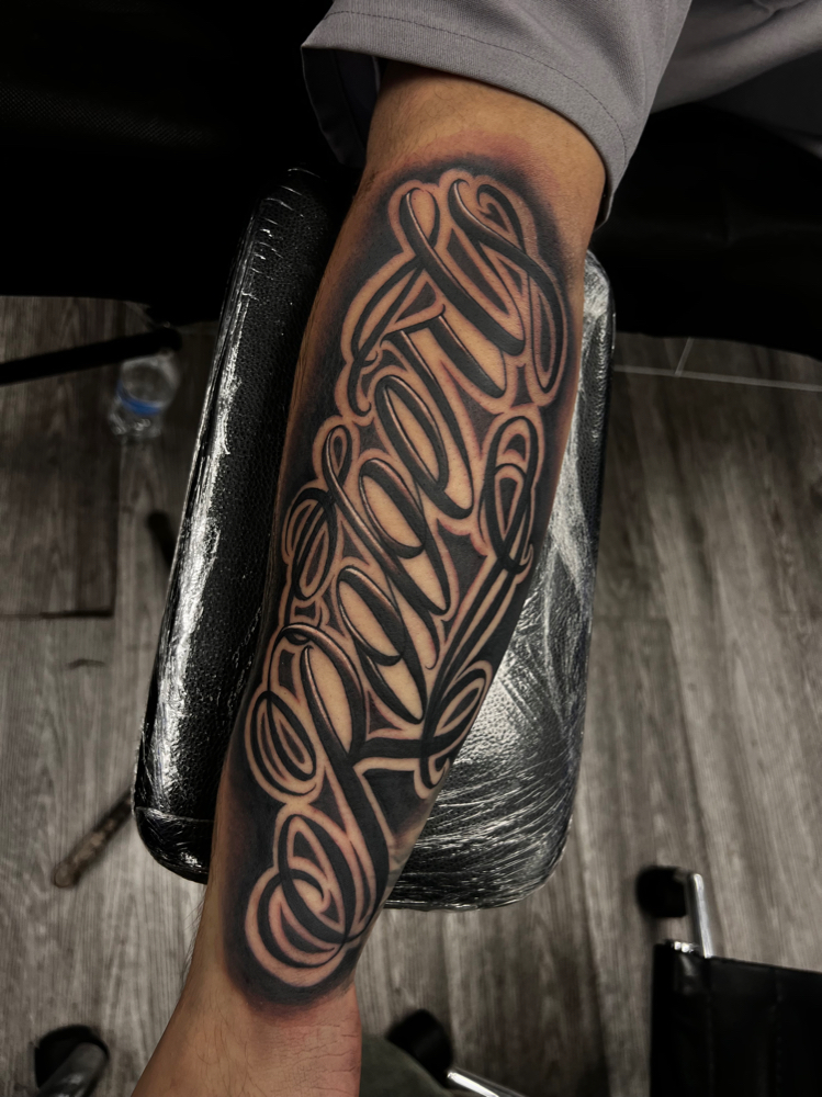 Outer/inner Forearm