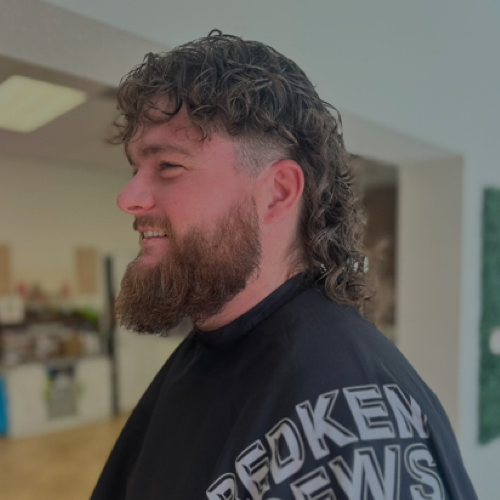 Mens Haircut at Feathered Foils By Kaitlyn Lane in Santa Fe, TX